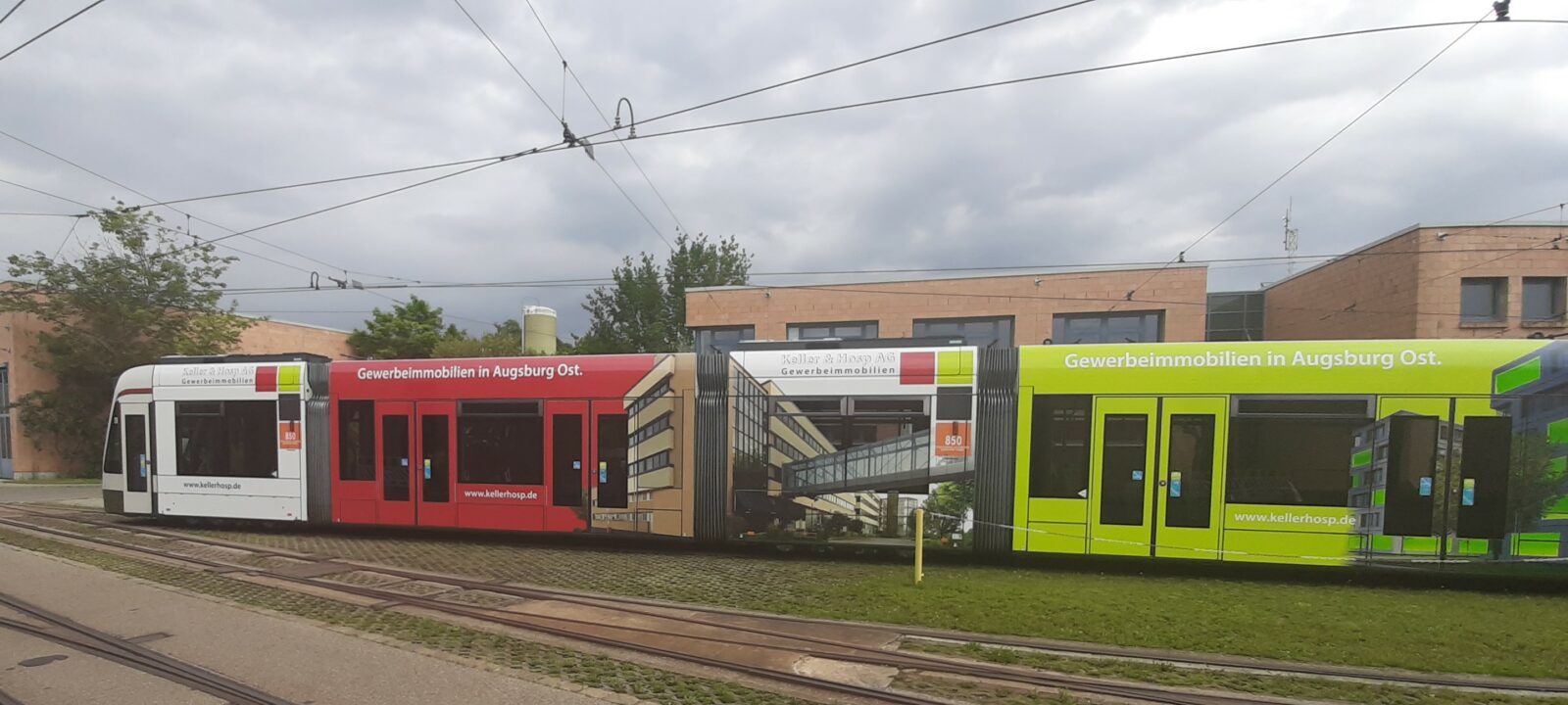 Straßenbahn von Keller & Hosp Gewerbeimmobilien